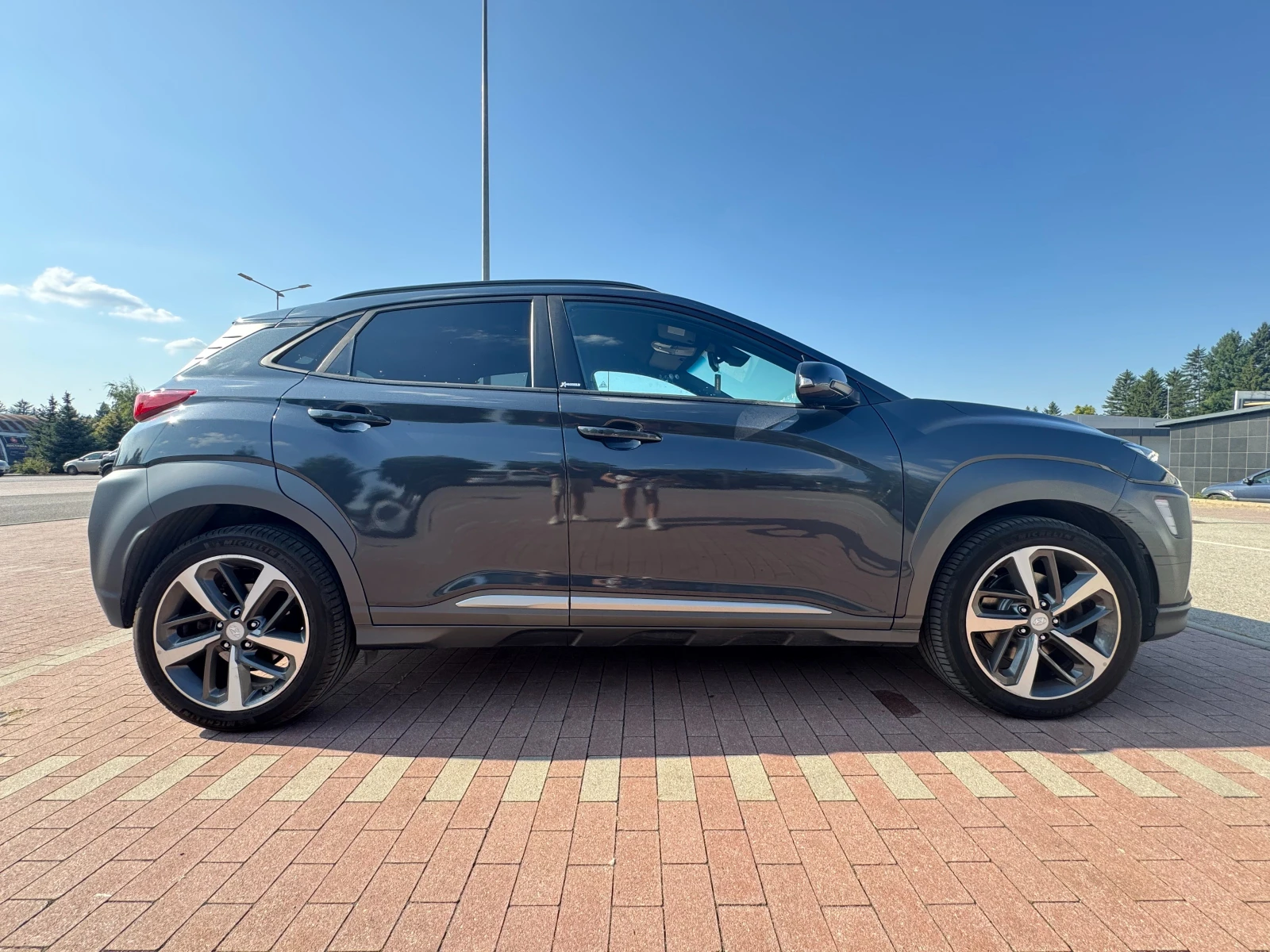 Hyundai Kona, снимка 6 - Автомобили и джипове - 55657110