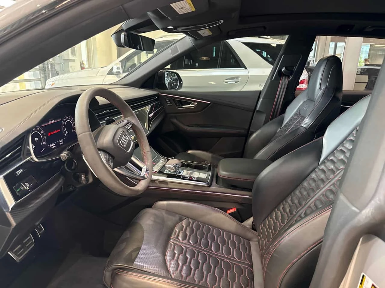 Audi RSQ8 * CARFAX * ��������� * �� ���������������� | Mobile.bg � ����������� 7