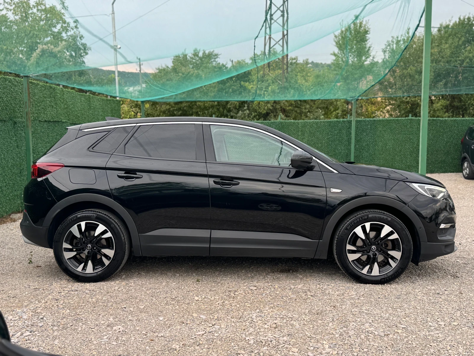Opel Grandland X Автомат, Keyless, Denon, Adaptive LED , снимка 2 - Автомобили и джипове - 55792639