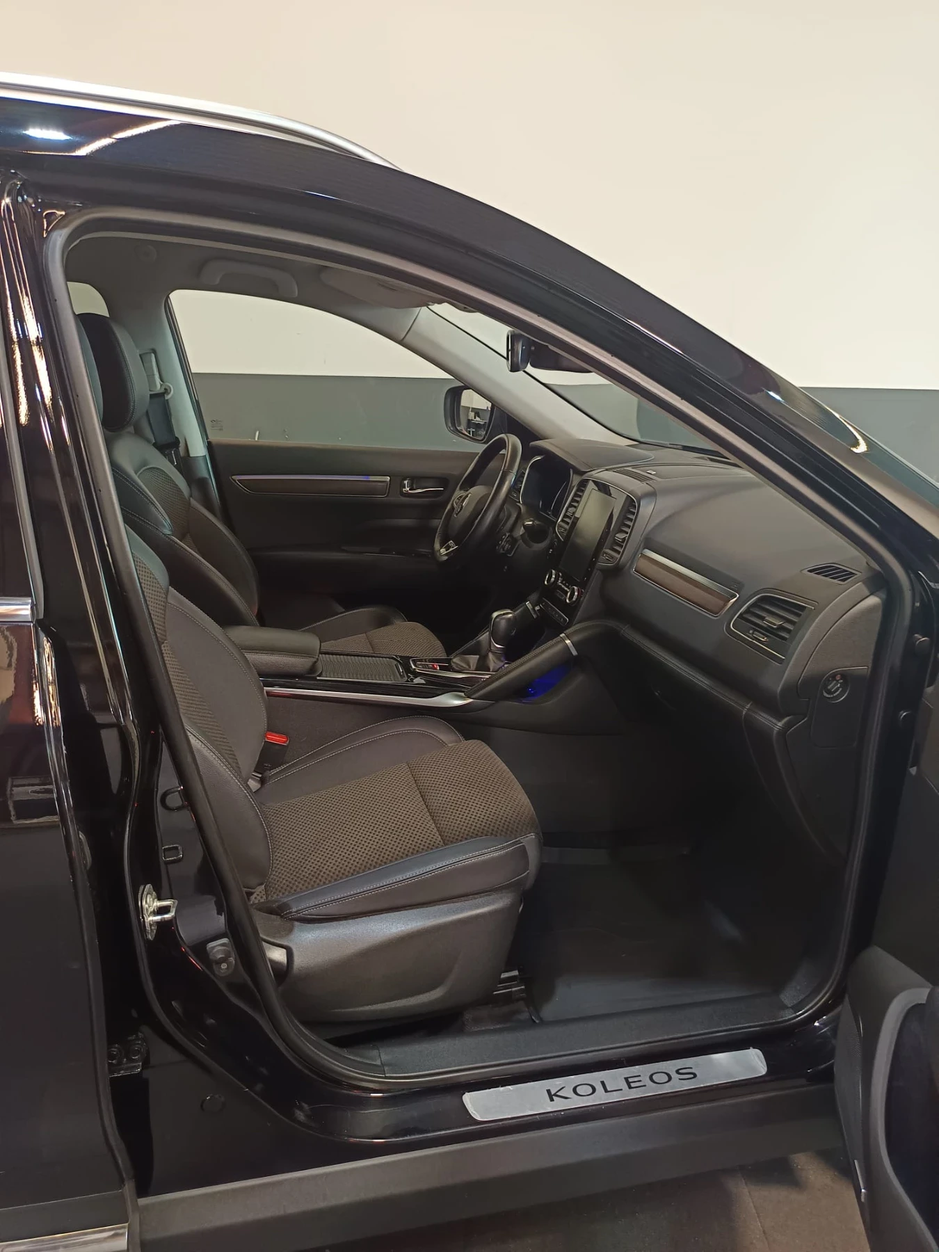 Renault Koleos Intens, снимка 12 - Автомобили и джипове - 55891600