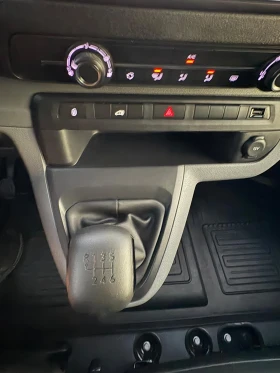 Обява за продажба на Toyota Proace 2.0d/6 speed/NAVI/KAM/MULTY/30 хил.км.!!! ~37 000 лв. - изображение 8