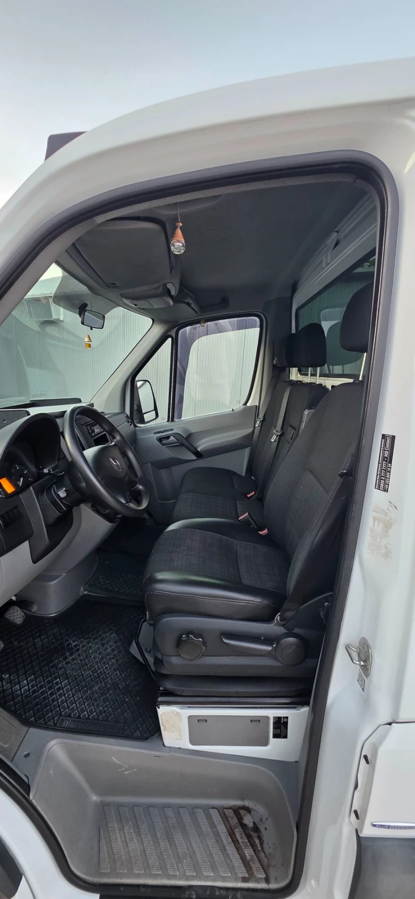 Mercedes-Benz Sprinter 319, снимка 8 - Бусове и автобуси - 55971280