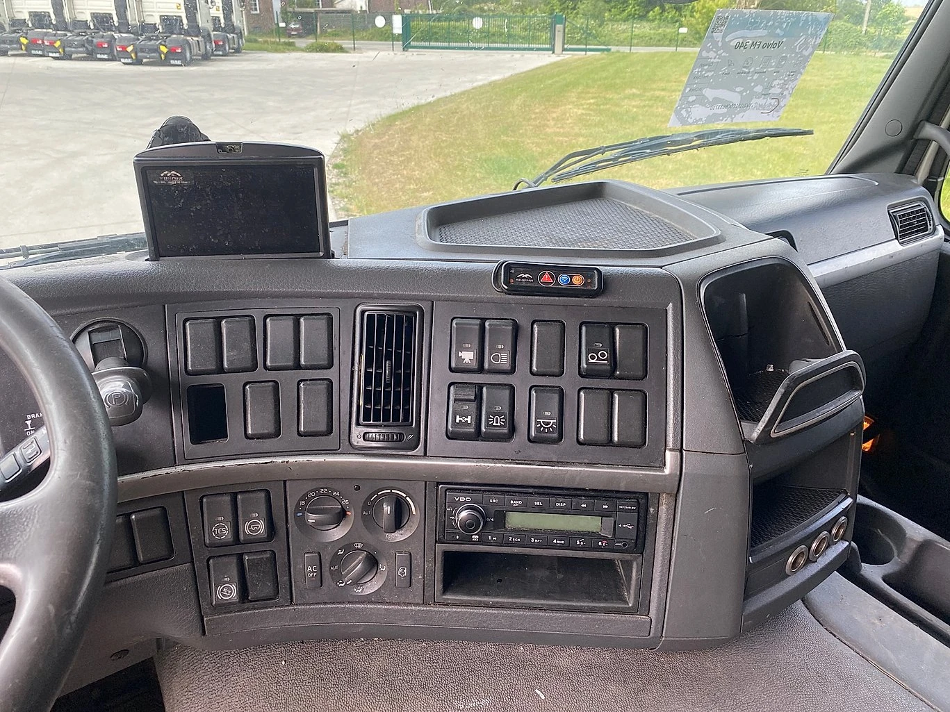 Volvo Fm 340 + Vanhool () | Mobile.bg   13