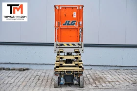      JLG 1930 ES, 