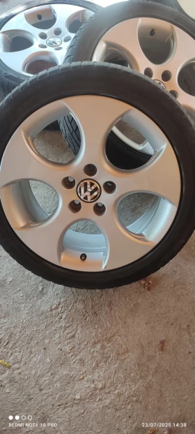    235/40R17  VW Golf | Mobile.bg    2
