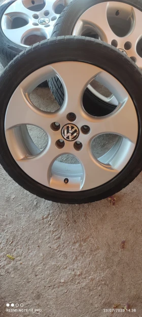    235/40R17  VW Golf | Mobile.bg    3