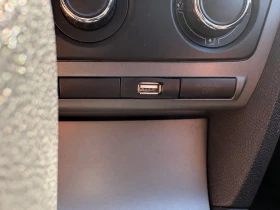 Skoda Octavia 1.6TDI NAVI BLUETOOTH , снимка 12
