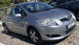 Toyota Auris, снимка 9