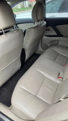 Toyota Avensis 2.2 Dcat - 5000 € / 9779.15 лв. - 58841399 12