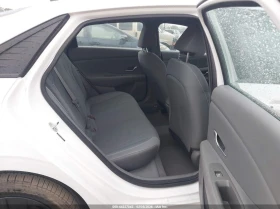 Hyundai Elantra 2.0L I-4 DOHC, VVT, 147HP Front Wheel Drive - 10100 € / 19753.88 лв. - 27236000 8