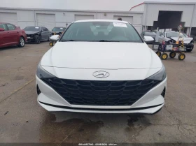 Hyundai Elantra 2.0L I-4 DOHC, VVT, 147HP Front Wheel Drive - 10100 € / 19753.88 лв. - 27236000 12