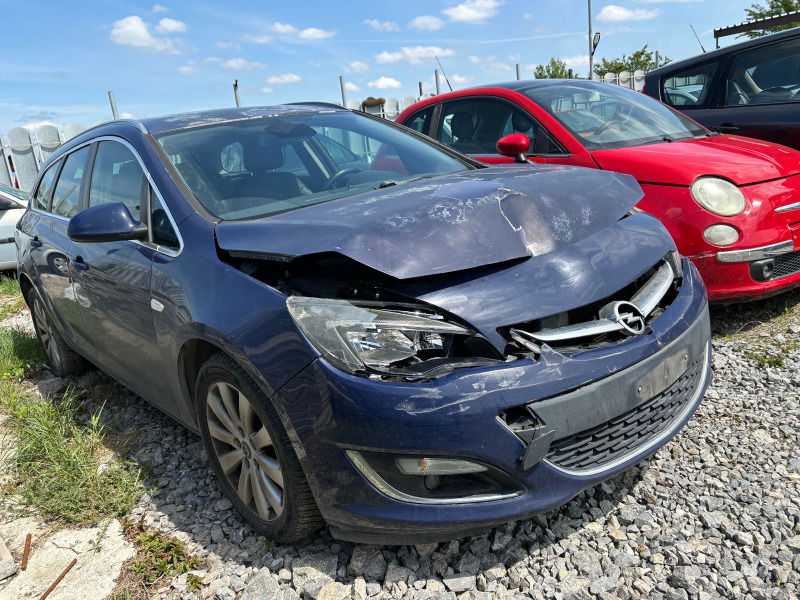 Opel Astra Sport, снимка 1 - Автомобили и джипове - 45648673