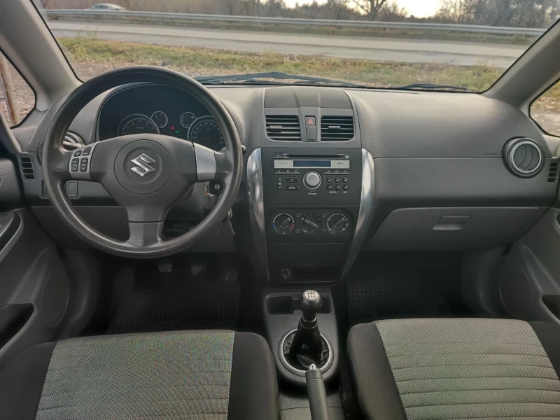 Suzuki SX4, снимка 10 - Автомобили и джипове - 48309295