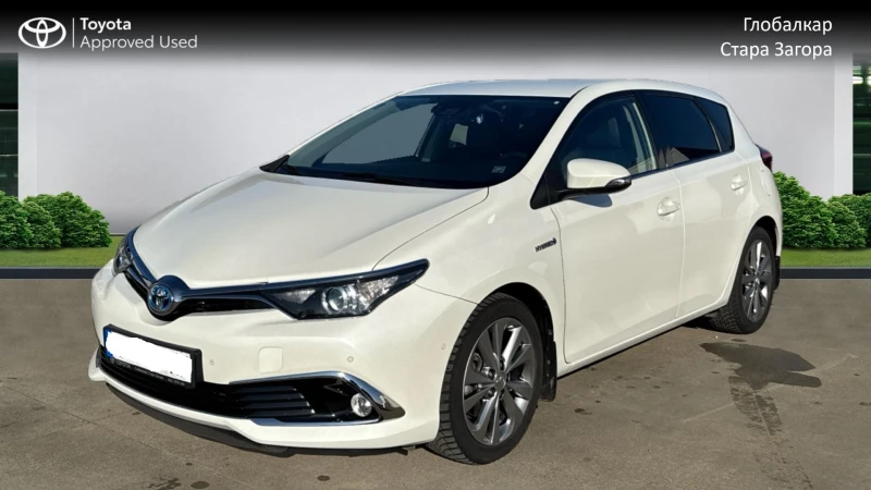 Toyota Auris 1.8 HSD LUXURY, снимка 3 - Автомобили и джипове - 48999629