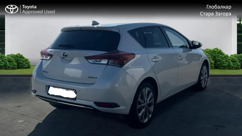 Toyota Auris 1.8 HSD LUXURY, снимка 4 - Автомобили и джипове - 48999629