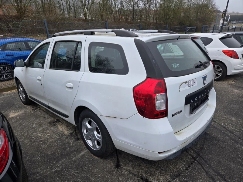 Dacia Logan, снимка 4 - Автомобили и джипове - 49609863