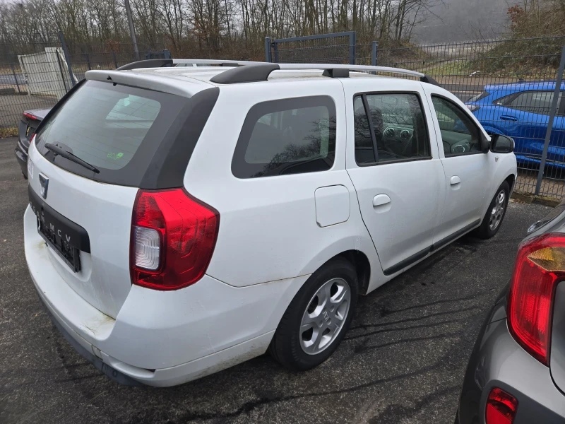 Dacia Logan, снимка 3 - Автомобили и джипове - 49609863