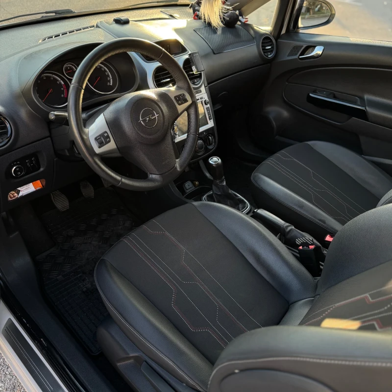 Opel Corsa, снимка 7 - Автомобили и джипове - 52192652