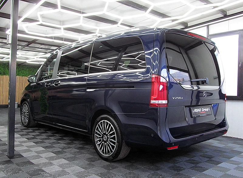 Mercedes-Benz V 300 V250/360-Kamera/PANORAMA/СОБСТВЕН ЛИЗИНГ , снимка 4 - Автомобили и джипове - 50858621