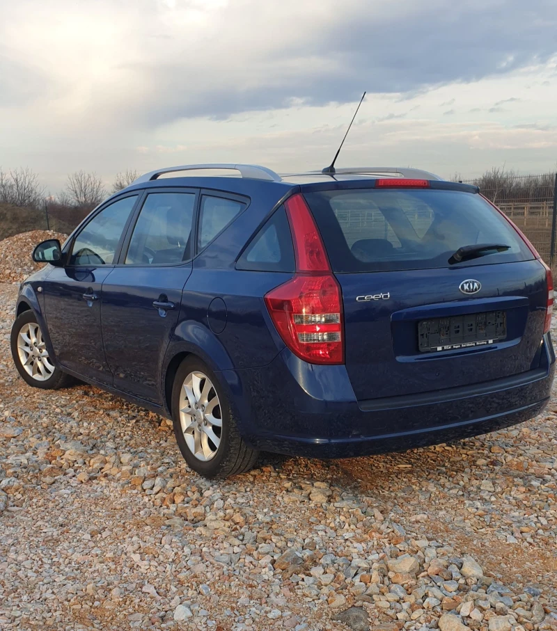 Kia Ceed 1.6 LPG Газ, снимка 6 - Автомобили и джипове - 52312234
