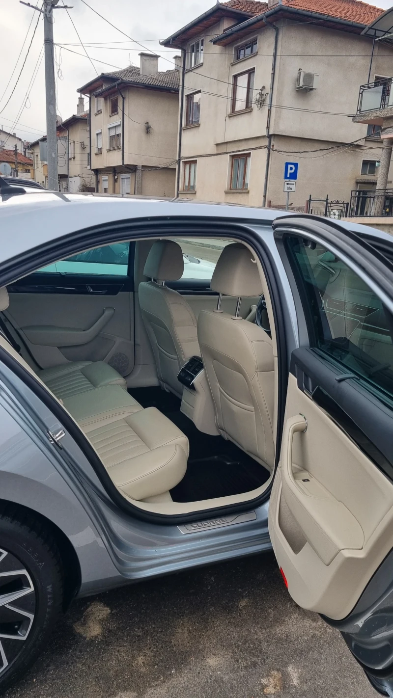 Skoda Superb Laurin&Klement, снимка 6 - Автомобили и джипове - 53012489
