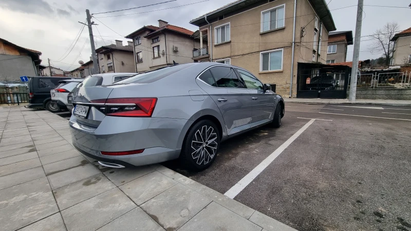 Skoda Superb Laurin&Klement, снимка 9 - Автомобили и джипове - 53012489