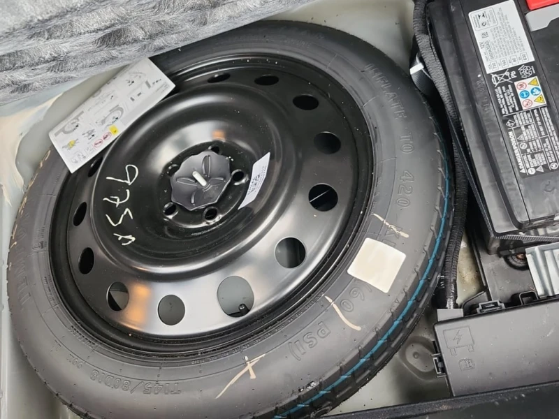 Chrysler 300c * 300S * CARFAX * , снимка 15 - Автомобили и джипове - 53027424