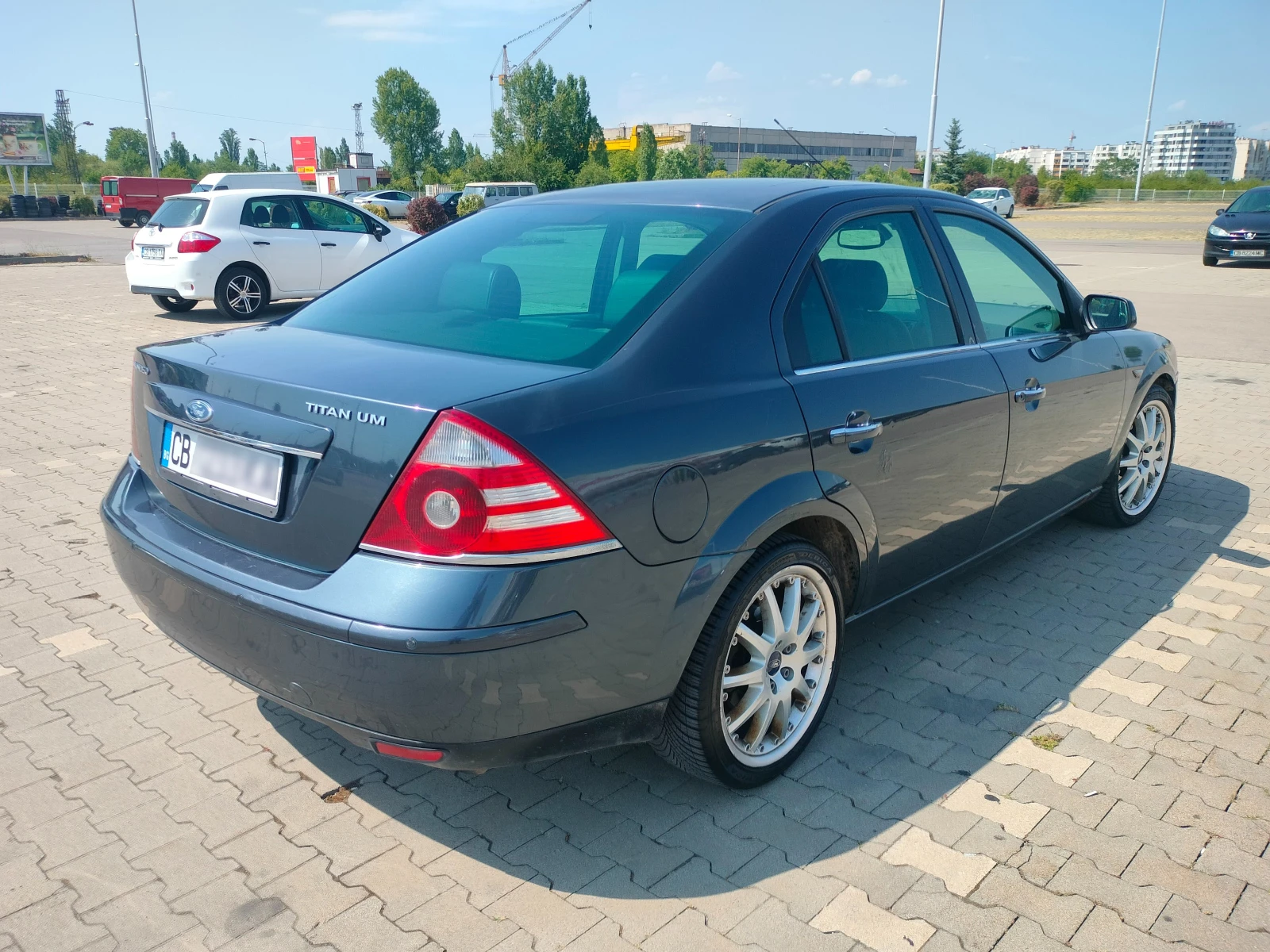 Ford Mondeo Titanium 3.0 GAS - изображение 4