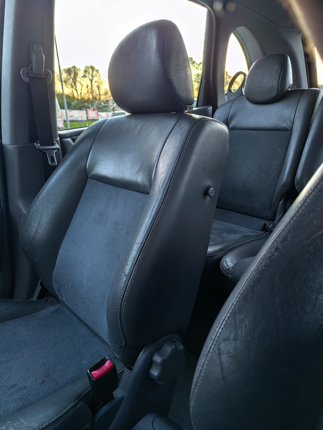 Nissan Almera tino 2.2 DCI, 136кс - изображение 6