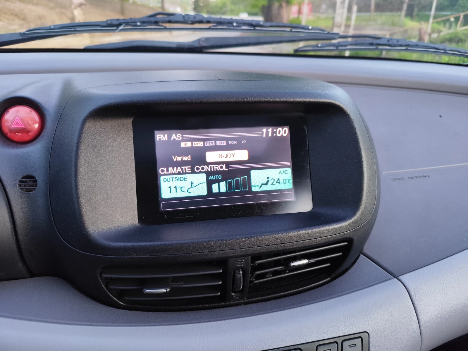 Nissan Almera tino 2.2 DCI, 136кс - изображение 7