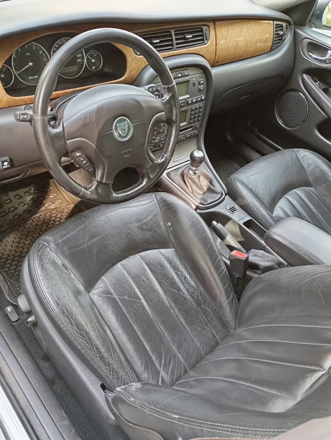 Jaguar X-type 2.5 4X4 Газ - изображение 9