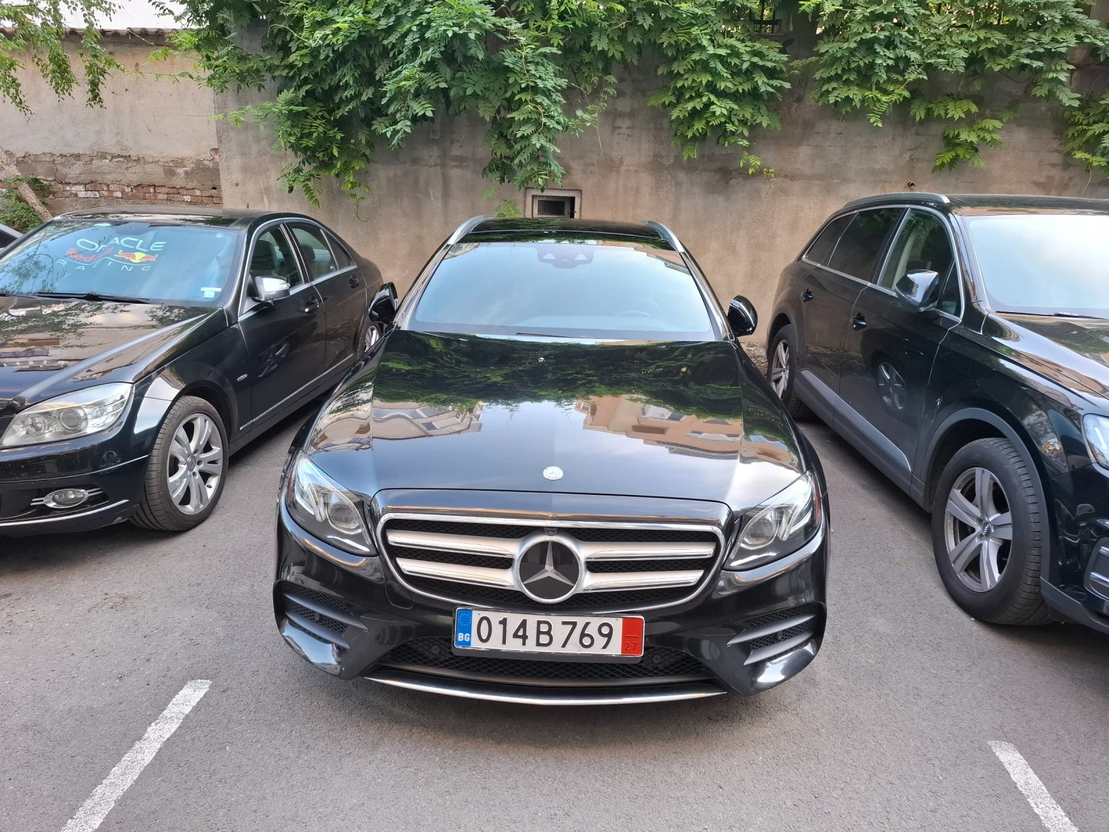 Mercedes-Benz E 400 4matik, AMG-пакет 7 местна - изображение 5