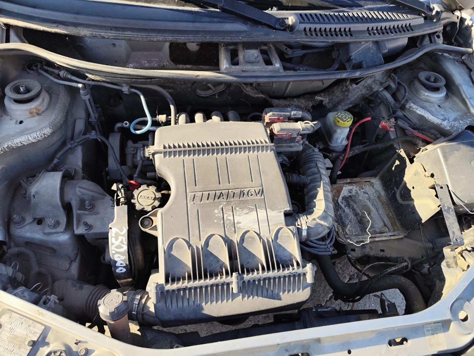 Fiat Punto 1.2 - изображение 6