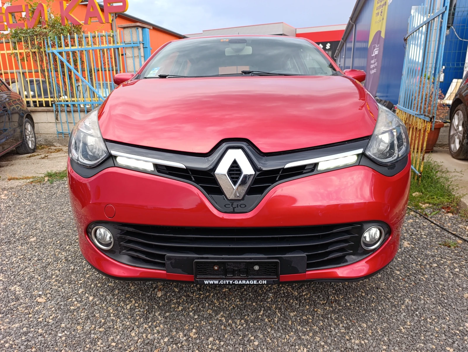 Renault Clio 1.2 16V T EDC - изображение 3
