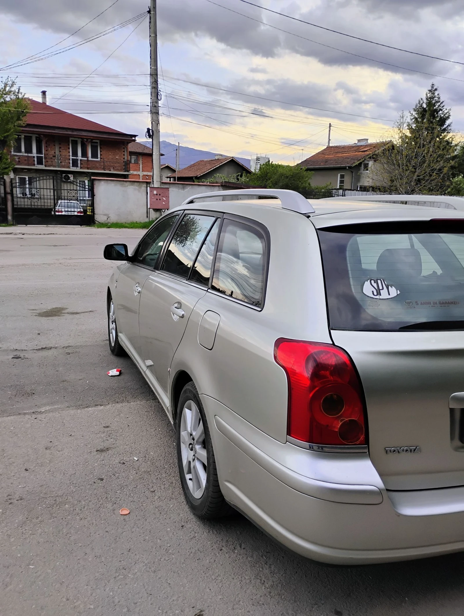 Toyota Avensis 116 - изображение 9