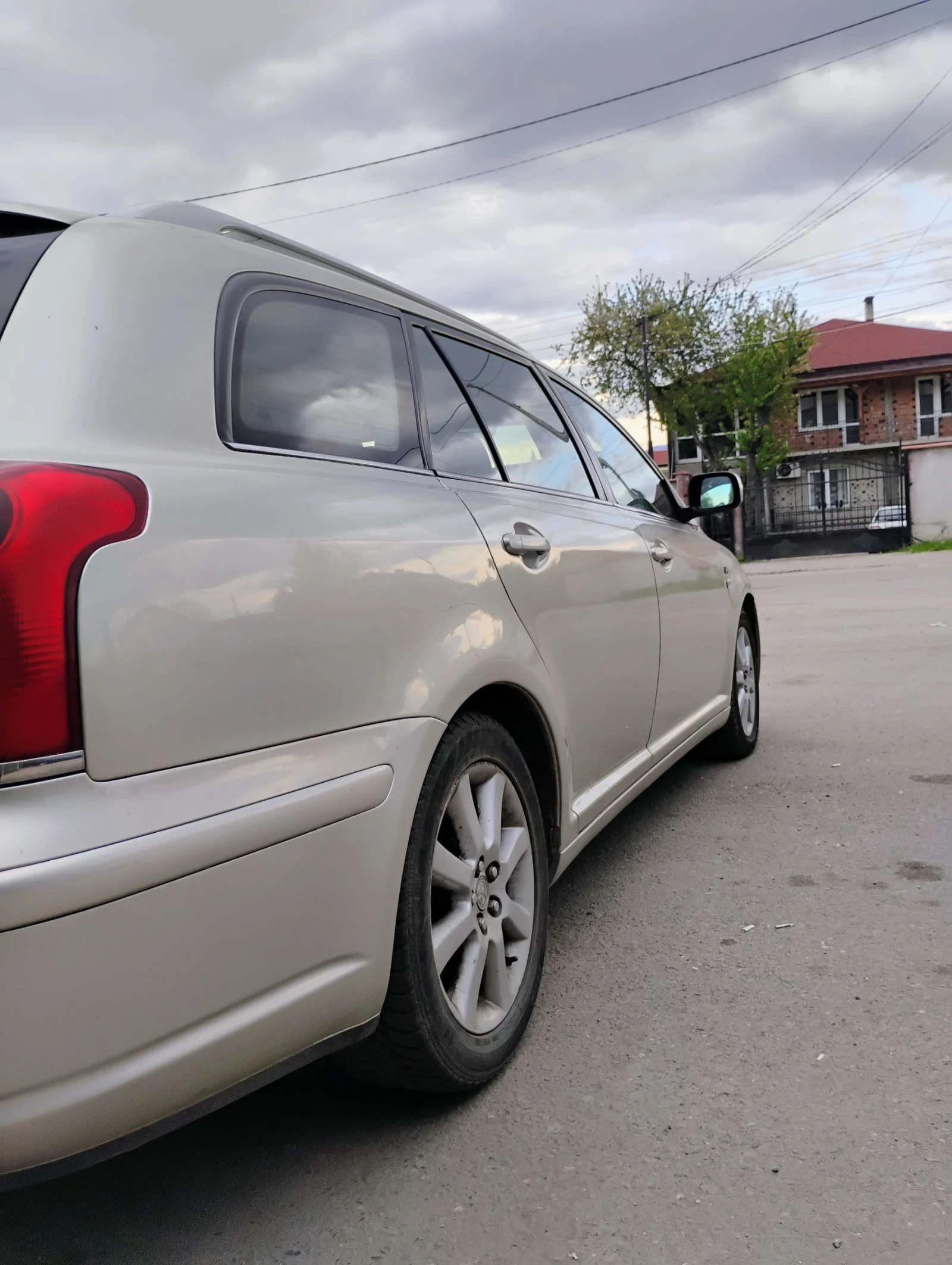 Toyota Avensis 116 - изображение 7