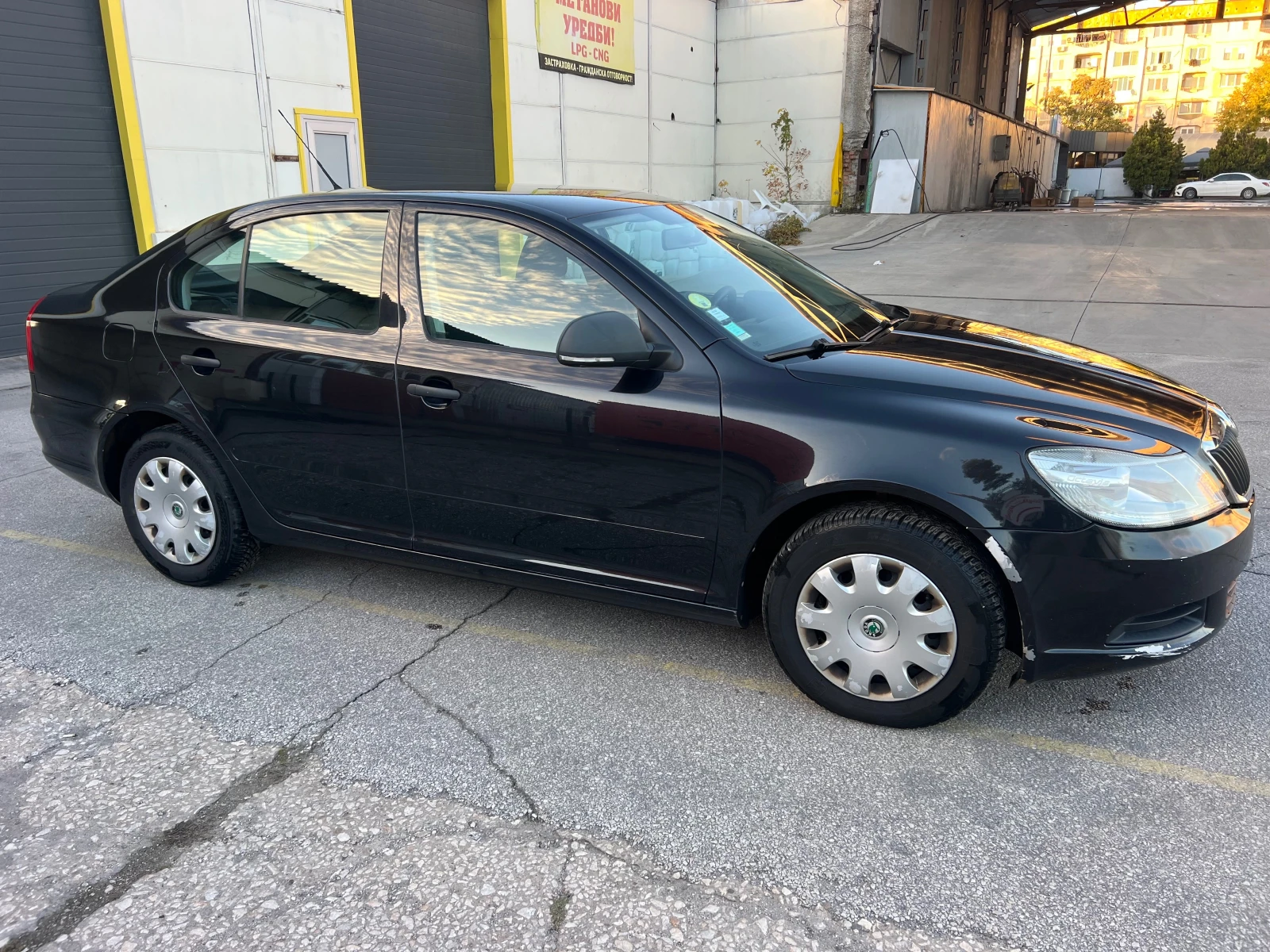 Skoda Octavia 1.6 TDI CLIMA - изображение 3