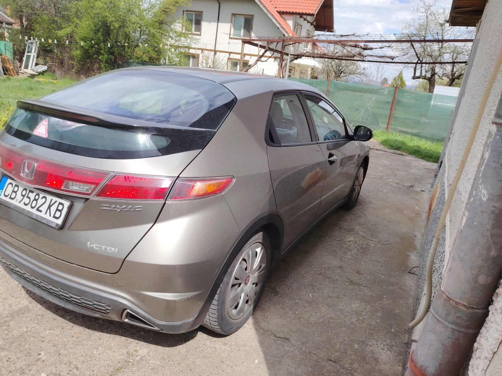 Honda Civic 2.2 cdti - изображение 3