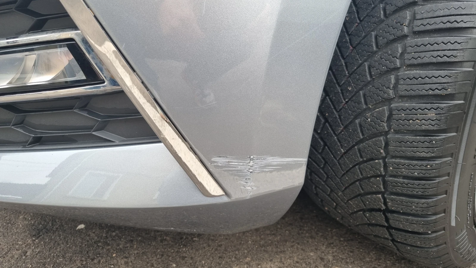 Skoda Superb Laurin&Klement, снимка 14 - Автомобили и джипове - 54381550