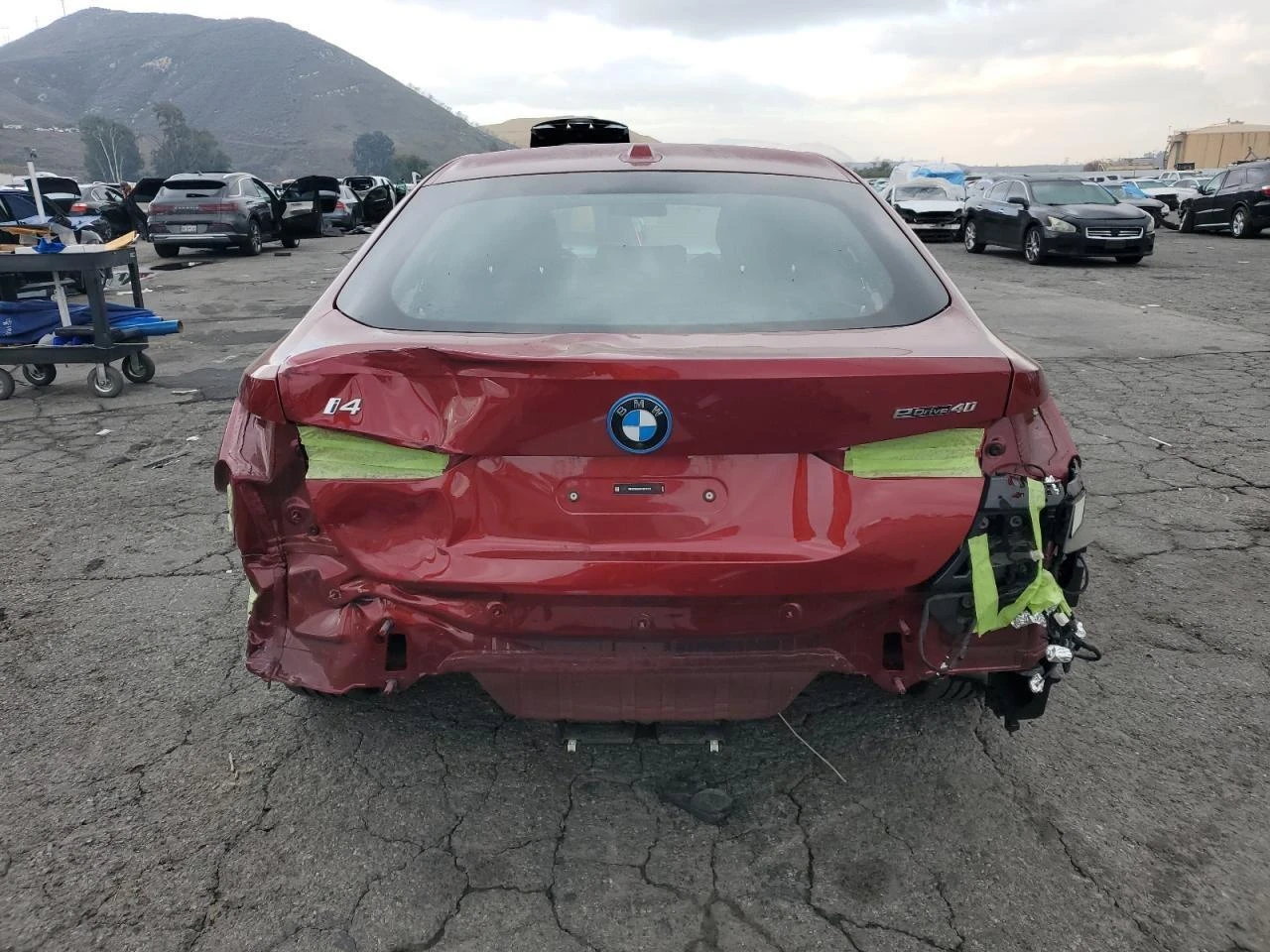 BMW i4 EDRIVE40  - изображение 5