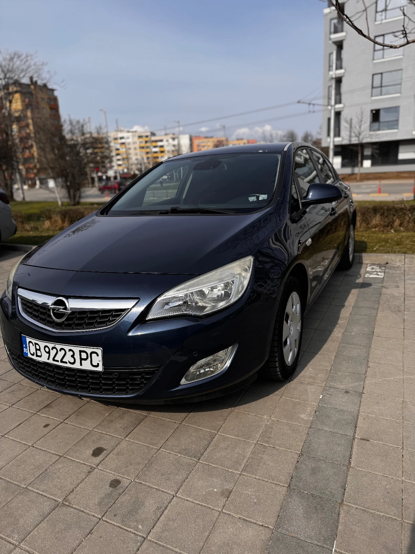 Opel Astra, снимка 2 - Автомобили и джипове - 53755416