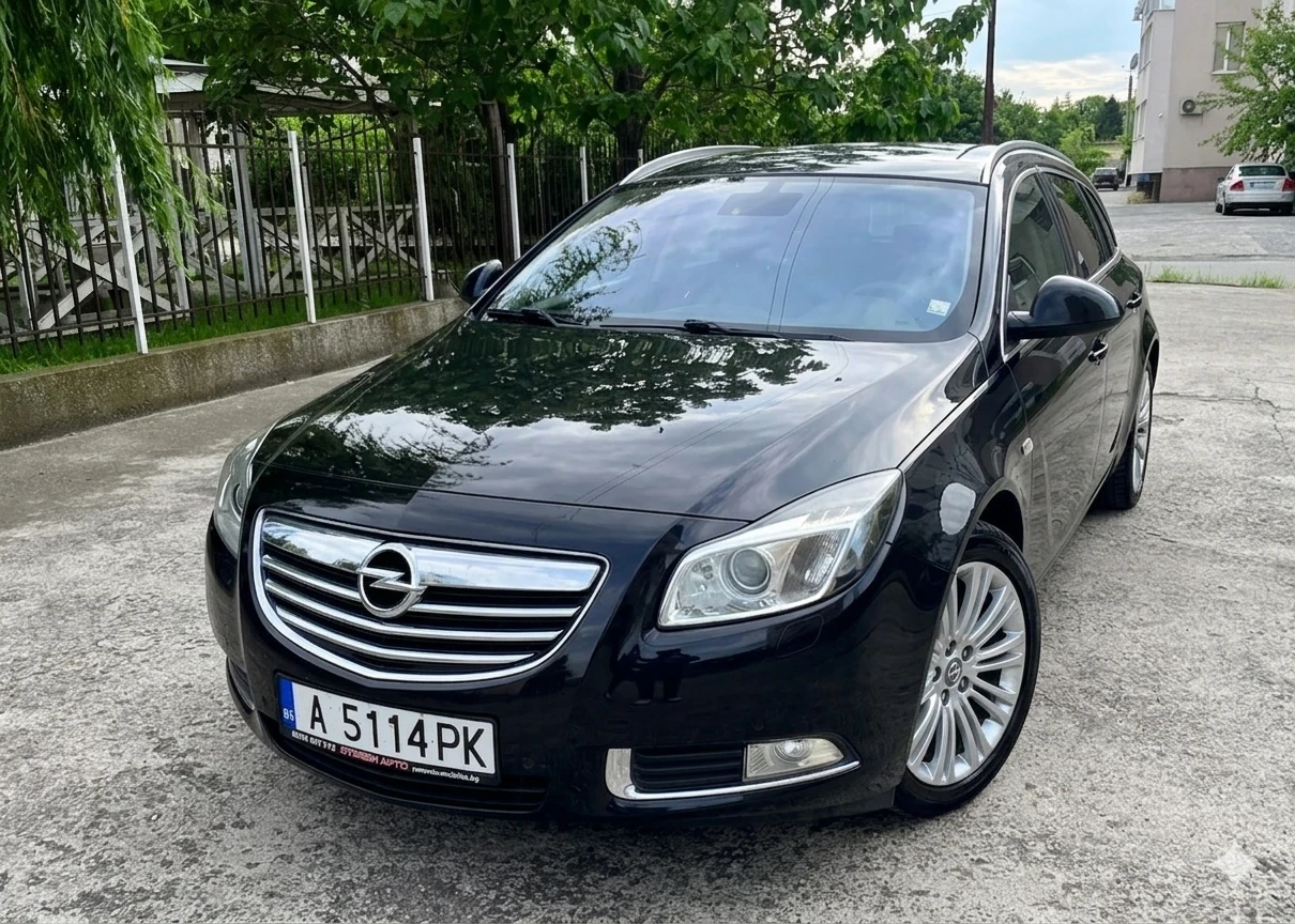 Opel Insignia 2.0 turbo 4x4 220кс