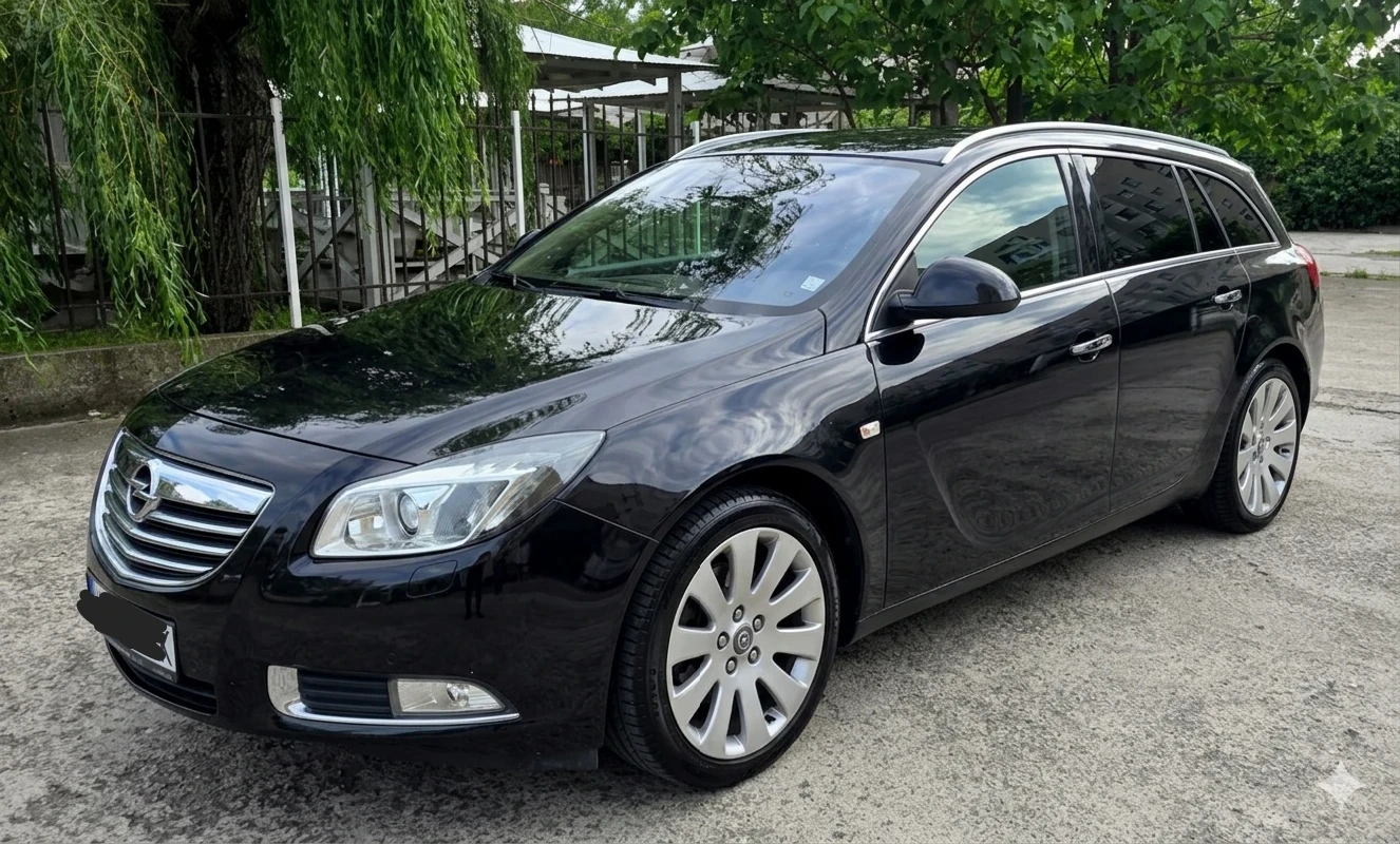Opel Insignia 2.0 turbo 4x4 220кс