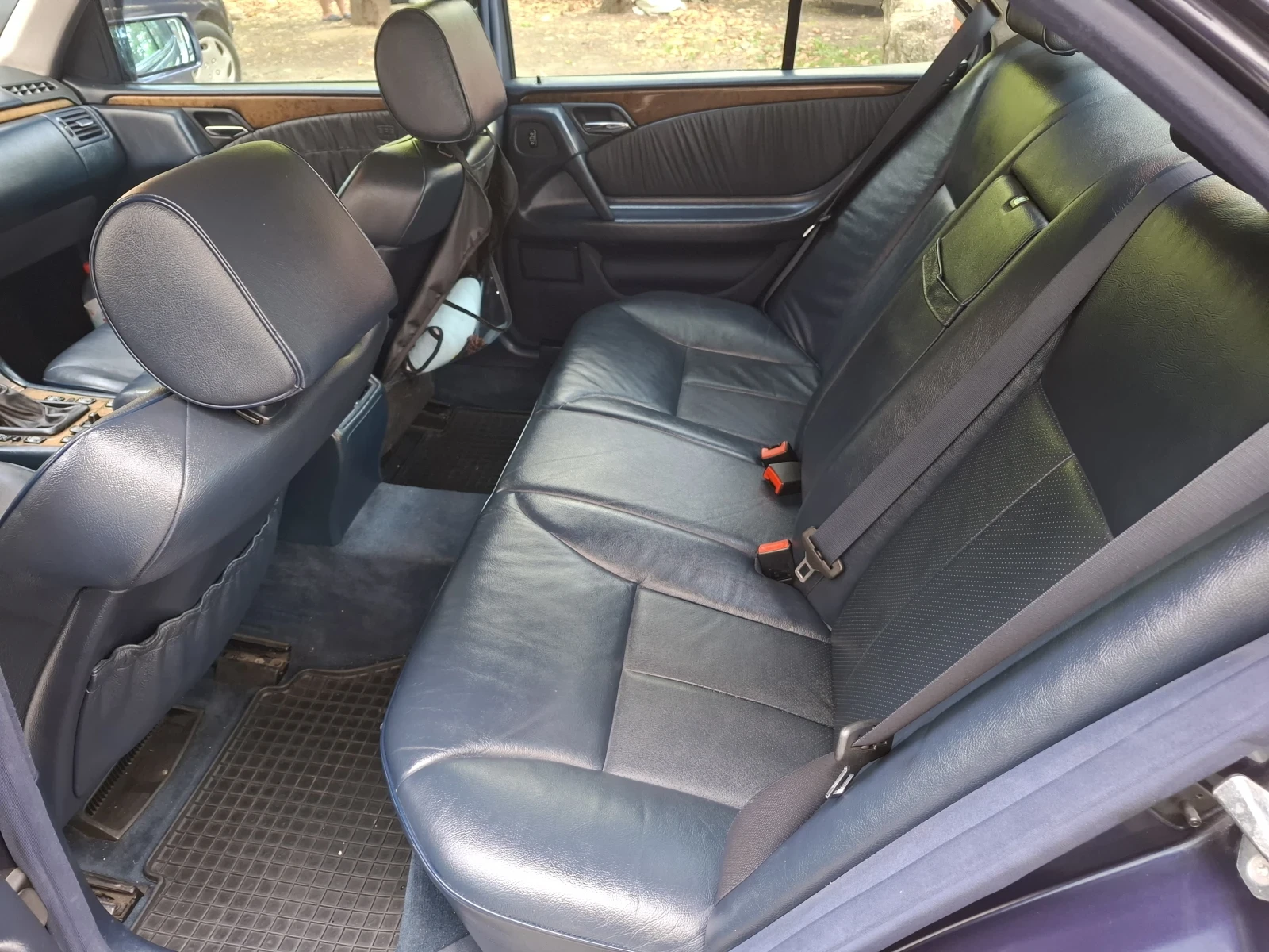 Mercedes-Benz E 250 | Mobile.bg � ����������� 5