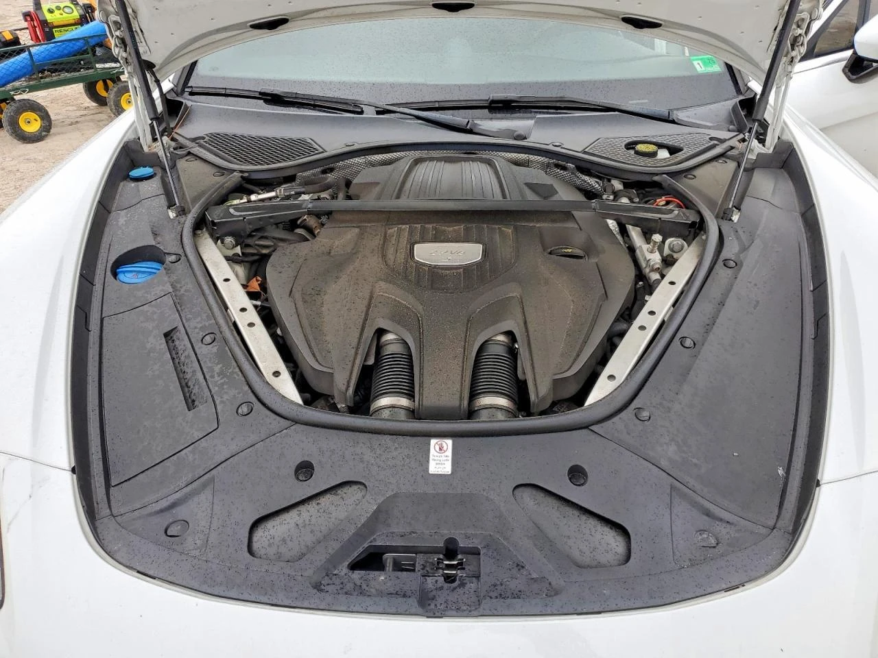 Porsche Panamera 4S* AWD* ПАНО* КАМЕРИ* 360* KEYLESS* , снимка 11 - Автомобили и джипове - 54221853