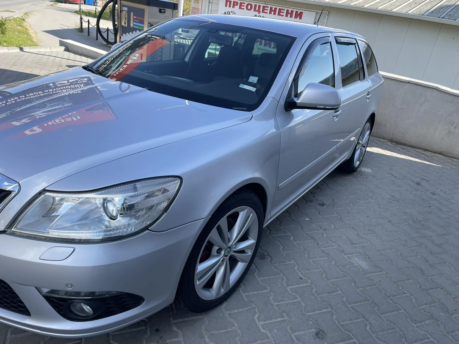 Skoda Octavia 2.0 TDI VRS, снимка 8 - Автомобили и джипове - 54243902