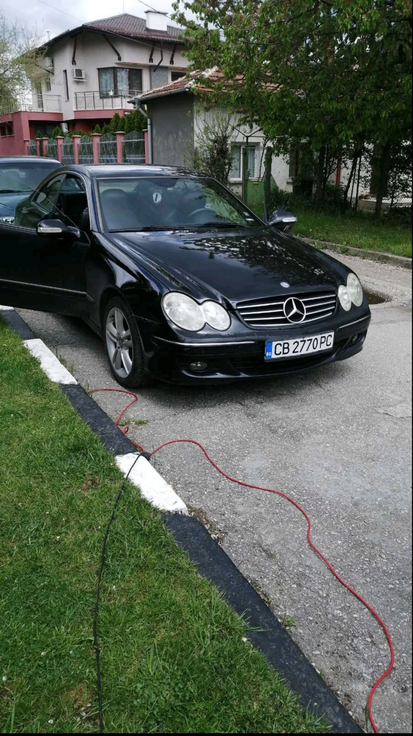 Mercedes-Benz CLK 220, снимка 8 - Автомобили и джипове - 54423230