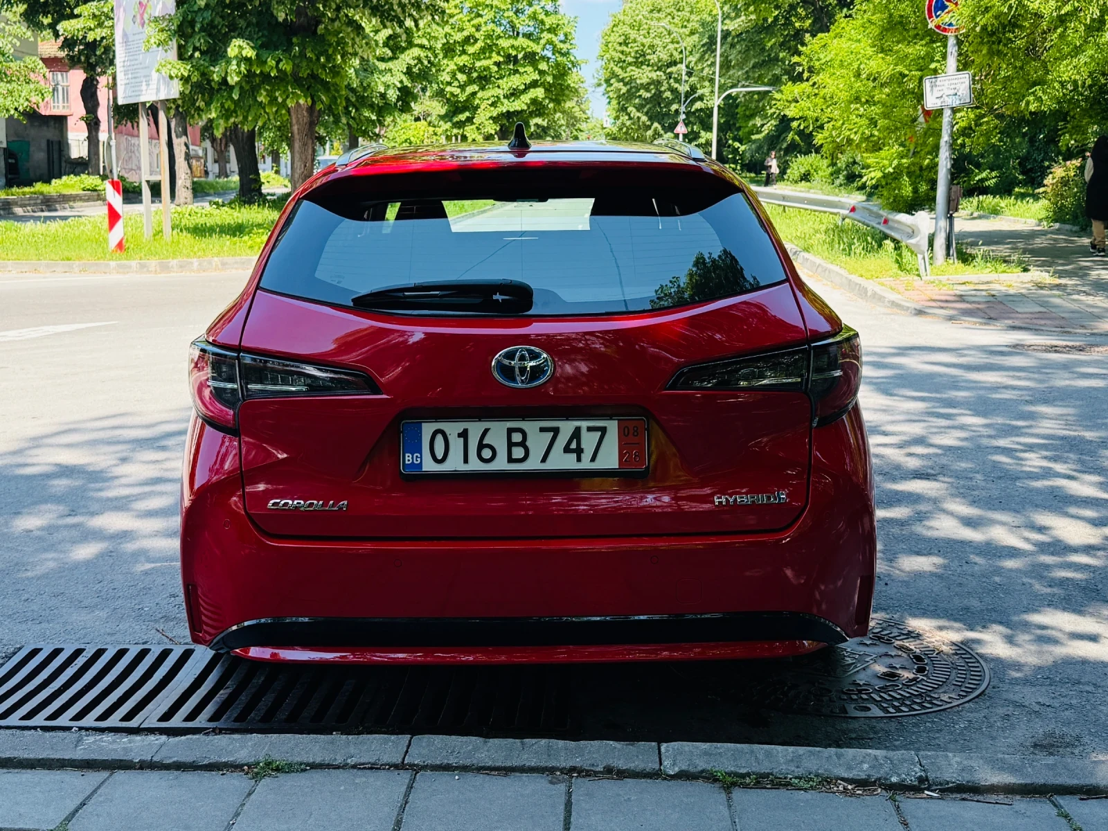 Toyota Corolla 1.8 Hybrid/ Реални КМ/ В Гаранция, снимка 6 - Автомобили и джипове - 54591231