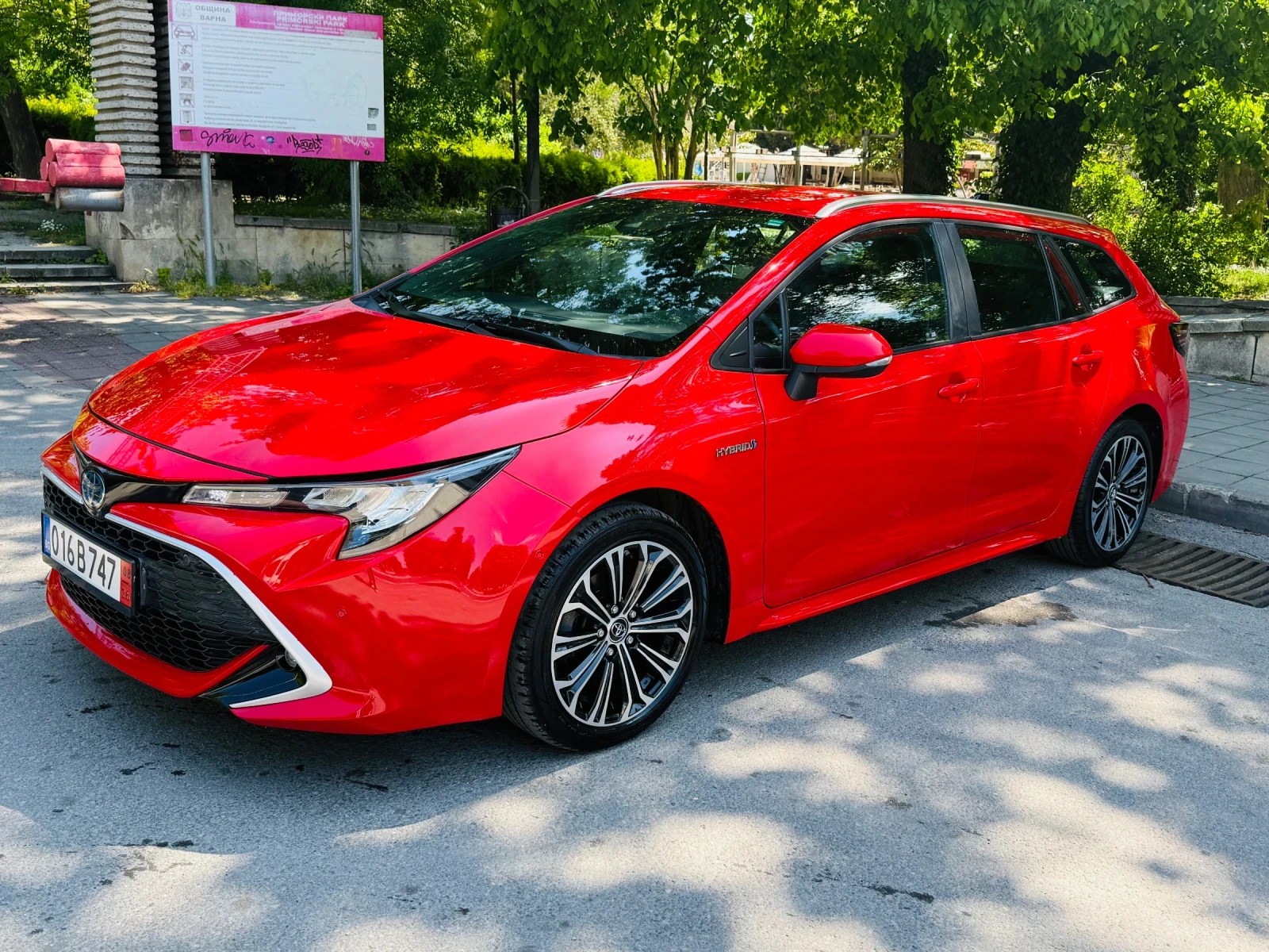 Toyota Corolla 1.8 Hybrid/ Реални КМ/ В Гаранция