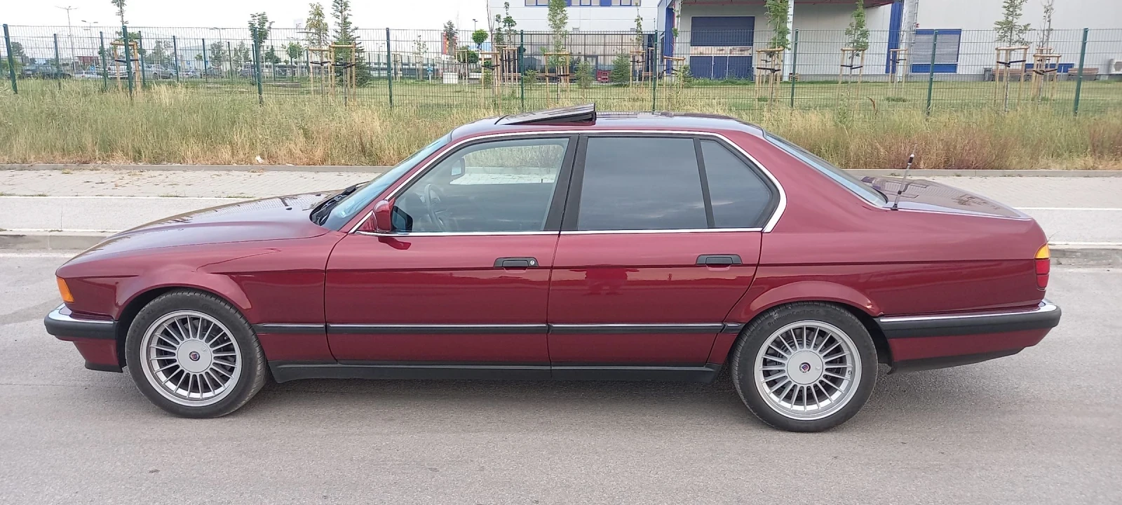 BMW 735 3.5/211кс.AUTOMAT, снимка 4 - Автомобили и джипове - 54657566